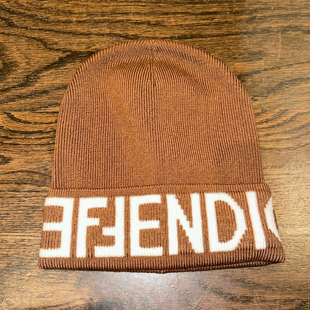 Fendi Logo Intarsia Knitted Beanie